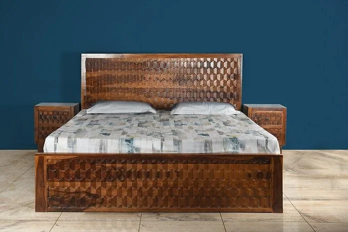 Sheesham Wood Kaalki King Bed